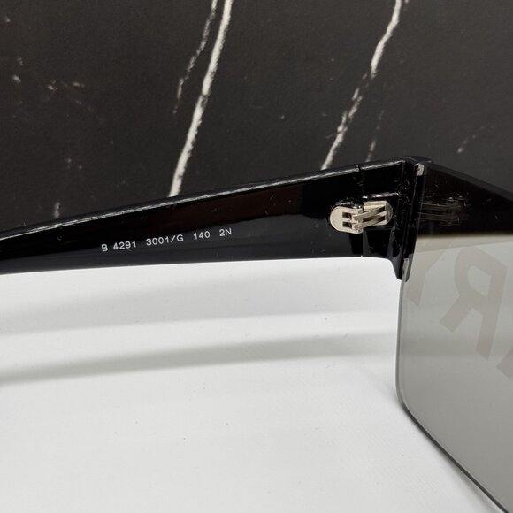 NEW BURBERRY BE4291 3001/G UNISEX SHIELD SUNGLASSES BURBERRY - Picture 10 of 12